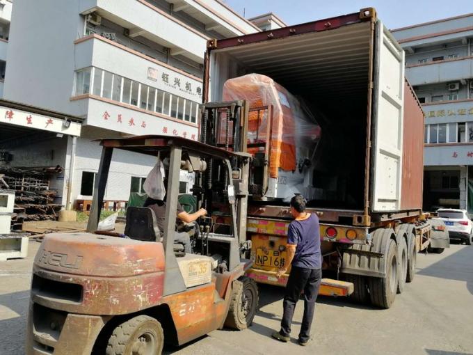 Το Yuxing μηχανογράφησε την πολυ να γεμίσει βελόνων μηχανή για το προϊόν στο κρεβάτι
